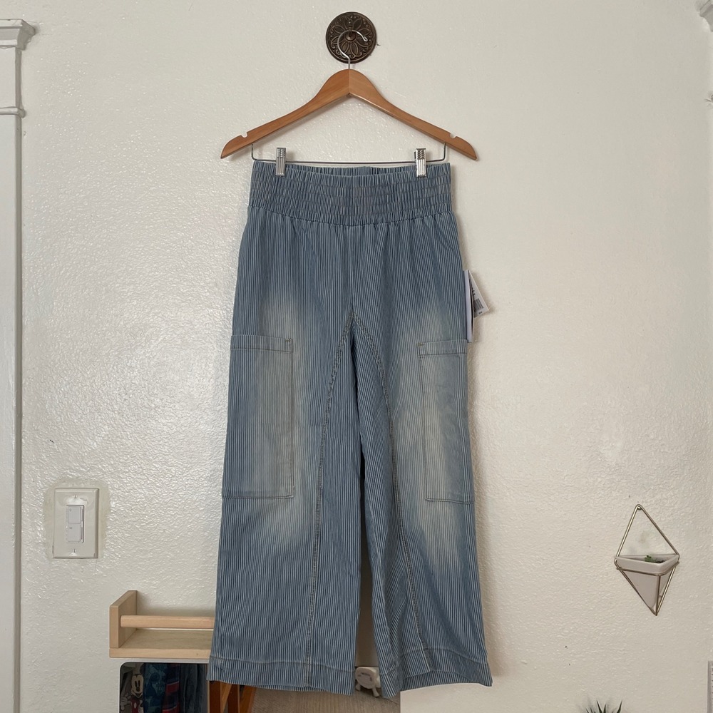 Threads of LUXX Pinstripe Wide Leg Cargo Pants Chambray Blue Womens M